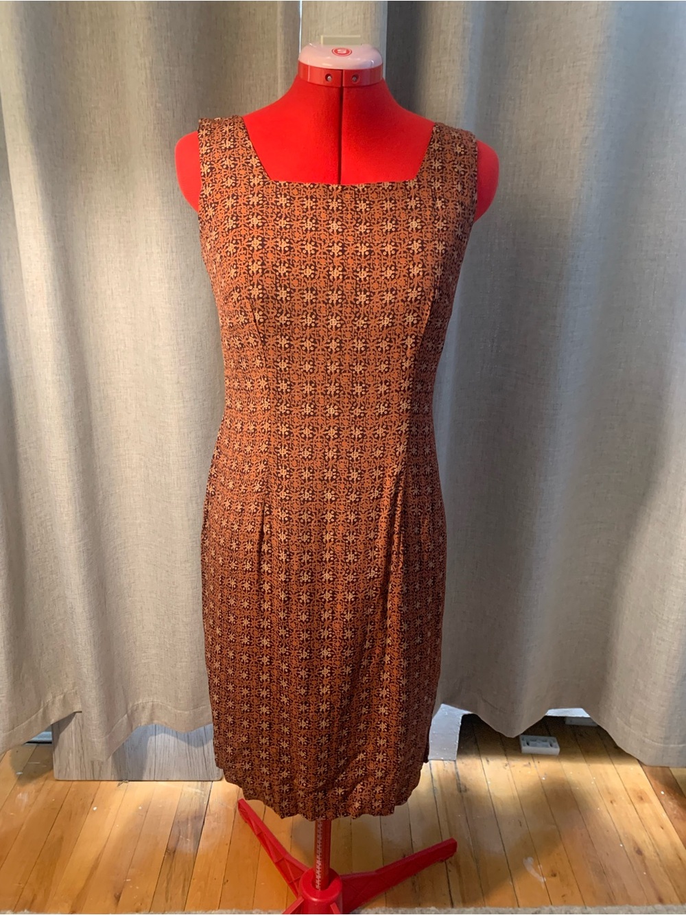 Casual Corner Sleeveless Brown Patterned Shift Dress